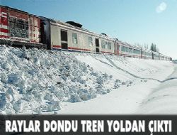 Ray dondu, tren yoldan çıktı